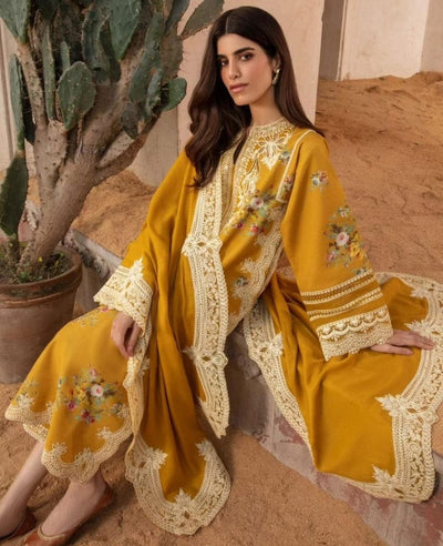 Luxury Eid Collection 3-Piece Embroidered Suit By CRIMSON