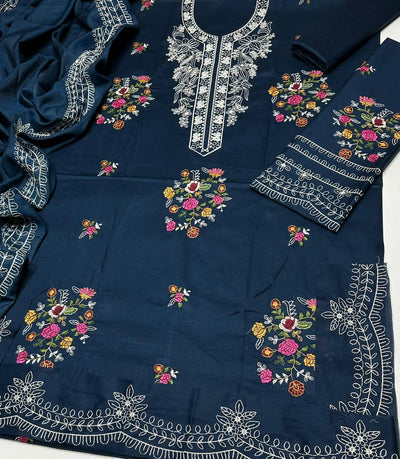 Luxury Eid Collection 3-Piece Embroidered Suit By CRIMSON